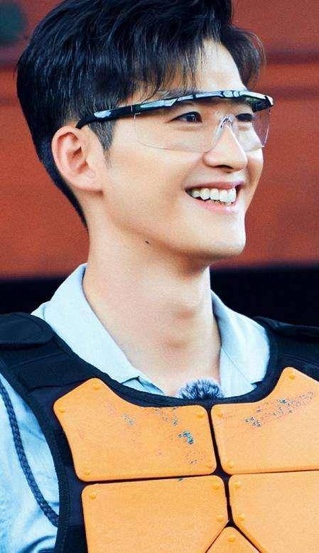 而现在首播后更是好评如潮,张翰,陈乔恩,程潇,丁泽仁,黄明昊justin