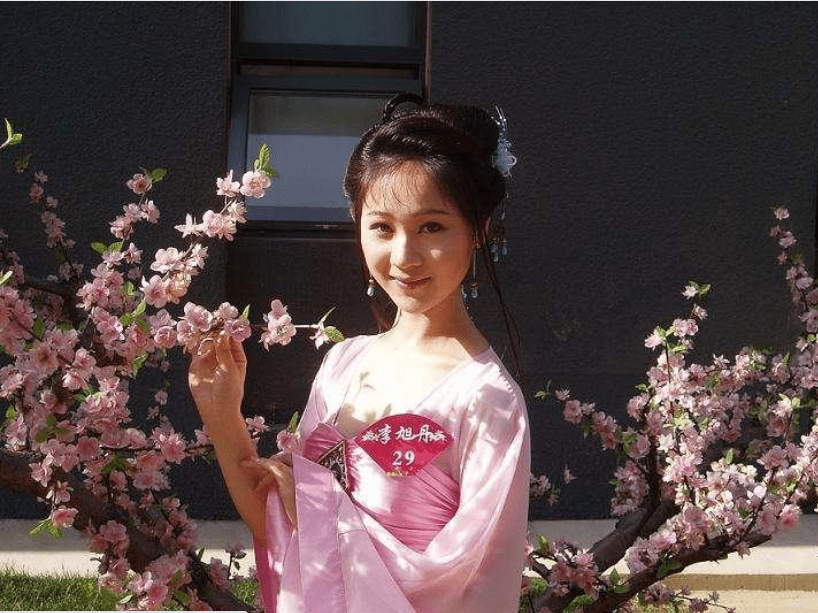 越剧花旦李旭丹:曾怨恨父亲多年,丈夫公公都是她的粉丝_爷爷_父母