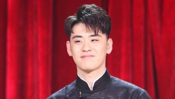 在当时还引起了很大的轰动,在医院休养一段时间之后,张云雷又重新回到