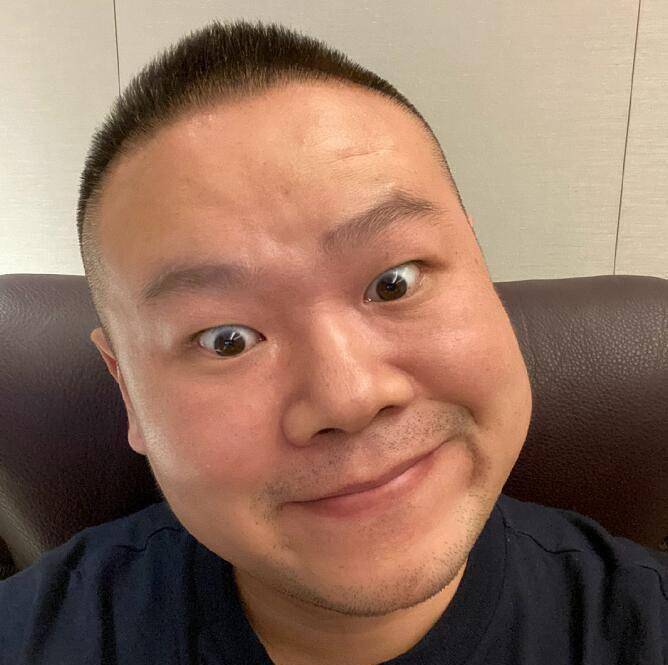 岳云鹏为什么一直寸头形象?当他蓄起长发,瞬间明白了_头发_时候_造型