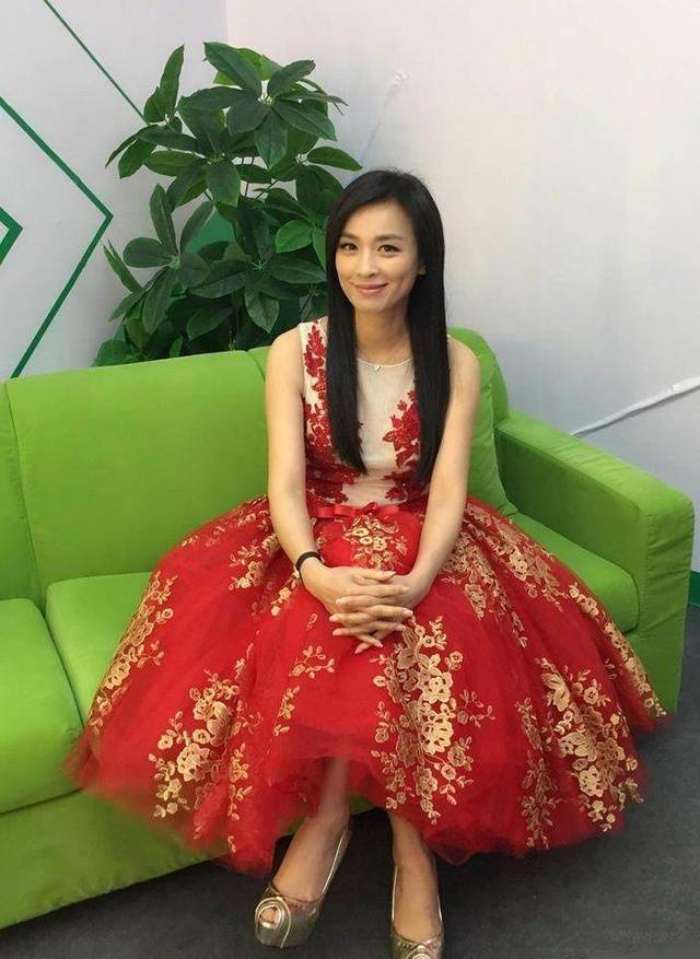 娱乐圈中嫁了个假富豪的5位女星,现一位复出,一位再嫁小鲜肉_豪门