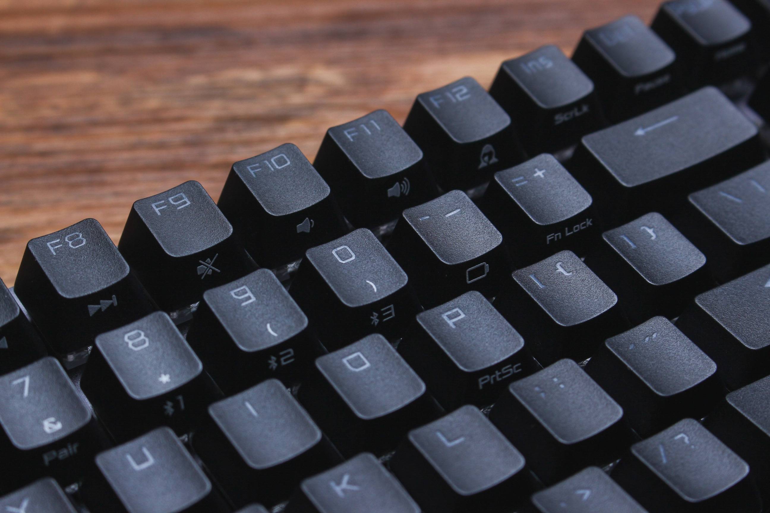 rog游侠2机械键盘真的很强_设计_按键_logo