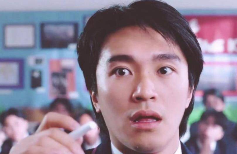 几部他自己很不喜欢的作品,比如像《情圣》一类的为李修贤赚了不少钱