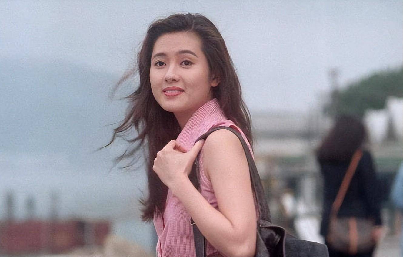 "艳星"演员李丽珍:高品位电影代表作品风靡全国,三点都敢透露?