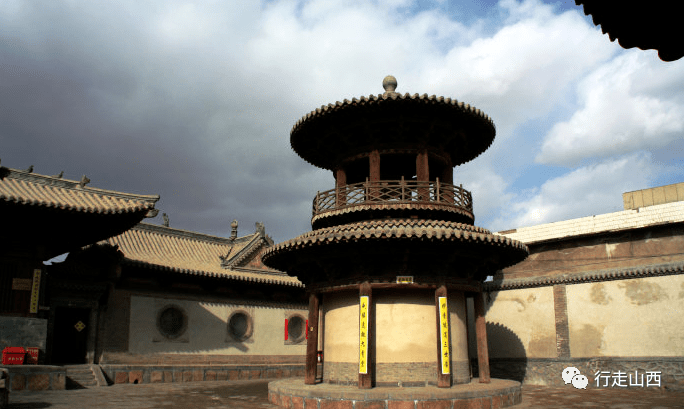 据《天镇县志》记载,光绪二十六年(公元1900年),八国联军进逼北京