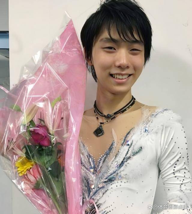 日本花样滑冰选手羽生结弦宣布结婚,表示:今后和滑冰一起,全力前进