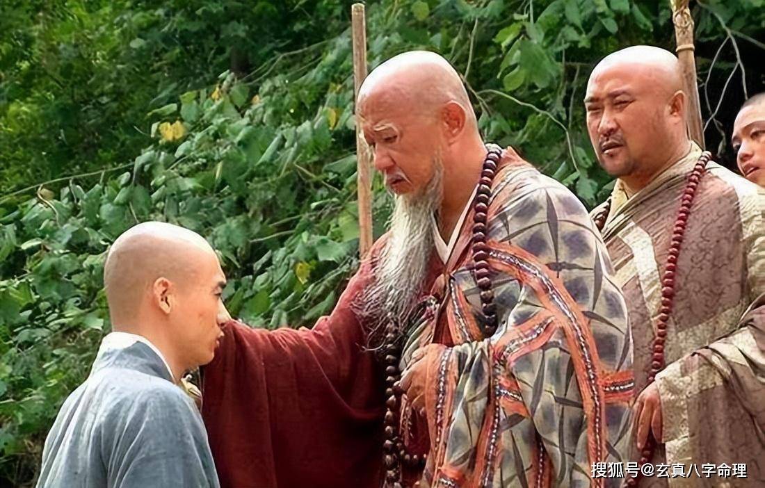 他让无崖子害怕,下手比玄慈早,让叶二娘成为他的女人_丁春秋_李秋水