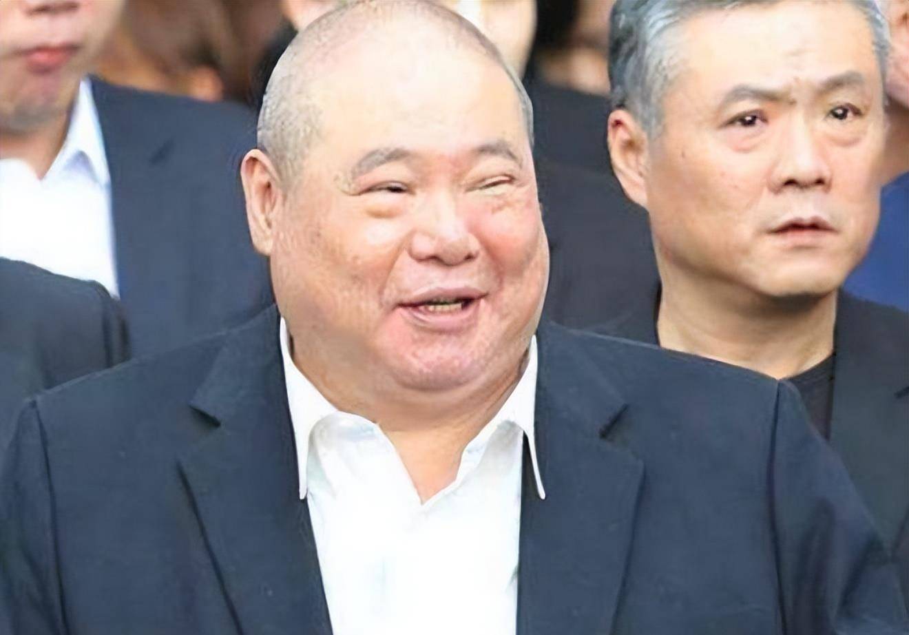 台湾头号帮会竹联帮,坐拥十万小弟无恶不作,打得四海帮闻风丧胆