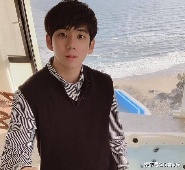 而且看过jisoo小时候的照片后发现一点都不丑啊~返回搜狐,查看更多