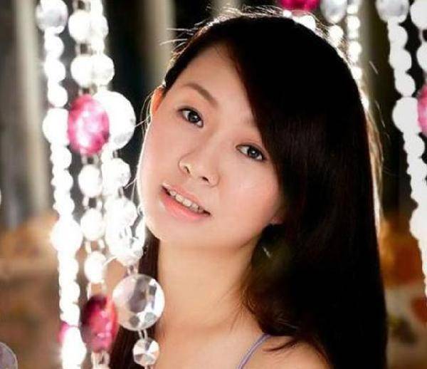 卓依婷 甜美天后 童星_人间第一情卓依婷