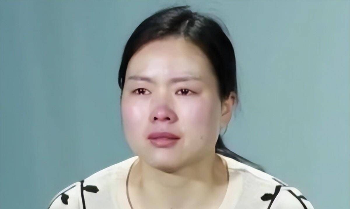 百善孝为先,她目睹弟弟被拐父母自尽,长大之后为何要开棺验尸?