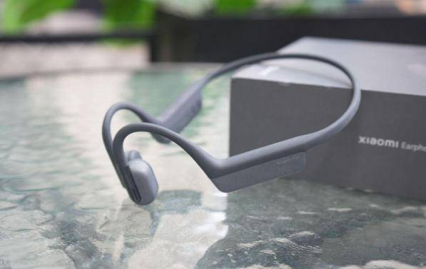 开放式耳机对耳朵伤害大吗？开放式耳机哪个好？