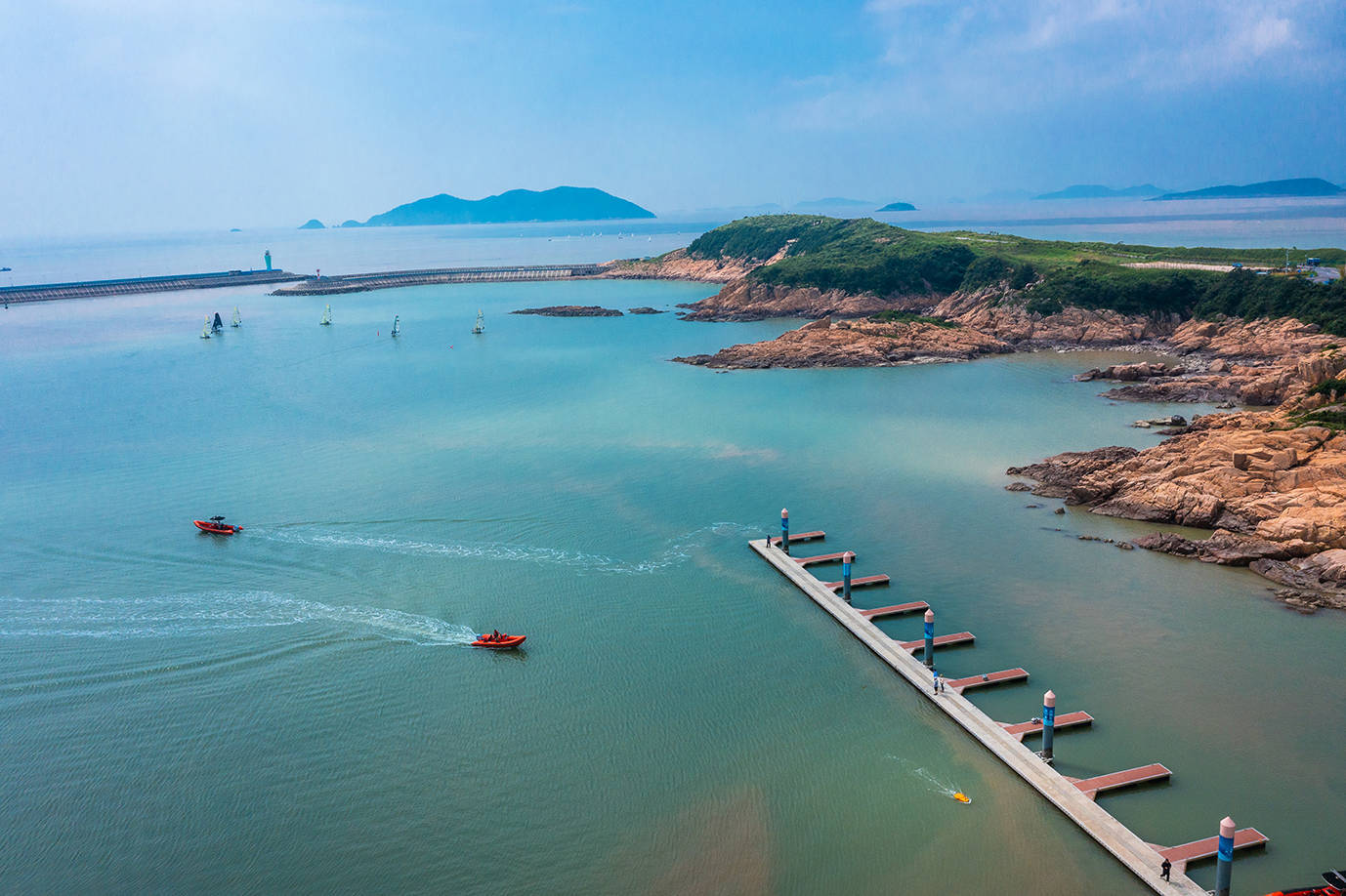 杭州亚运会亚帆中心首艘私人游艇下海,开启全新海洋生活_象山_旅游