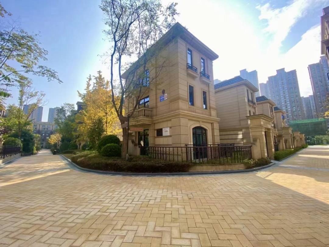 成都楼市-双流区房价走势背后的逻辑 【万锦城花千墅】还值得买吗