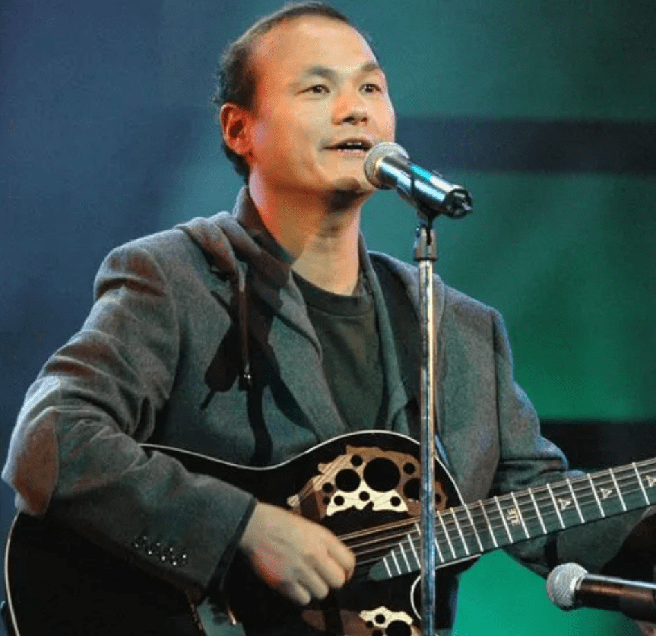 歌手张行:曾因"流氓罪"入狱,后又成老赖,如今61岁儿子才14岁_发展