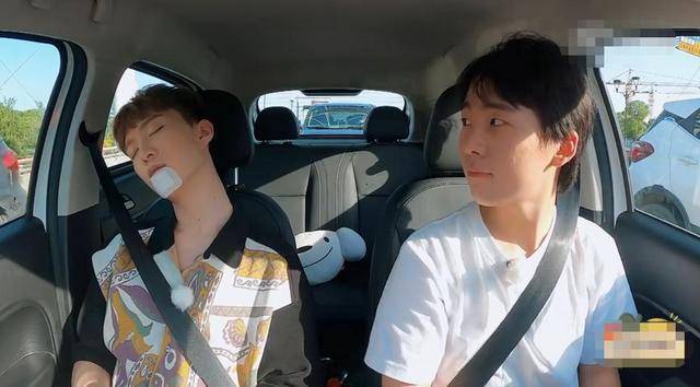 本以为范丞丞郭麒麟只是普通的室友,当他们一起出游时,我笑了_时候