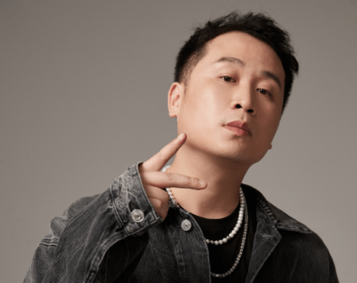 遭好友背刺,看片,嫖娼,灌酒,已不是第一次_钟祺_杜紫怡_女孩