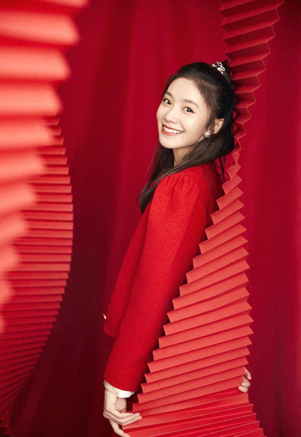 除去电影之外,她的策划资源是很多一线的女明星都比不上.