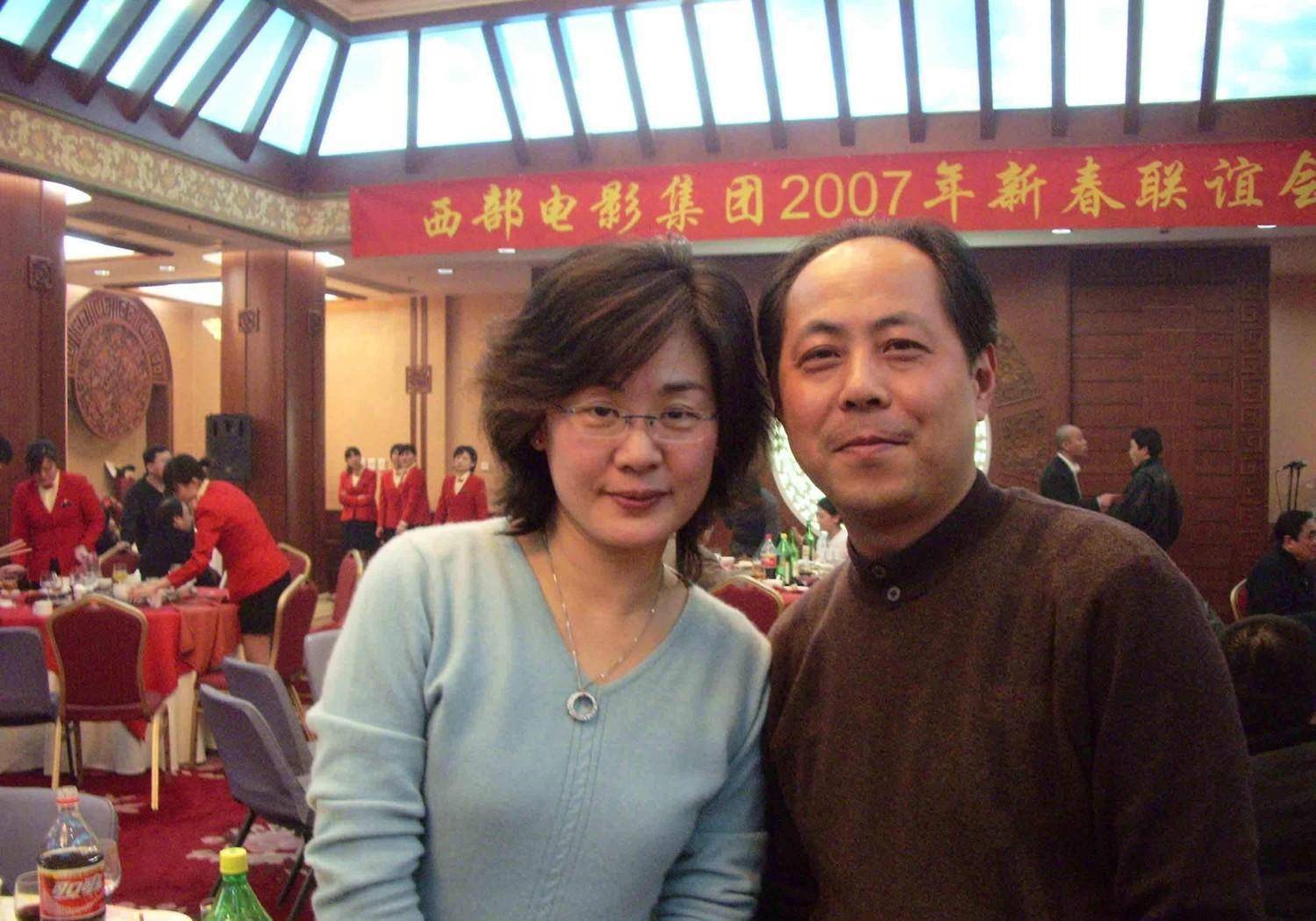 丛珊:观众眼中的"梦中情人",第一部戏便爆红,丈夫是名导萧峰_电影_李