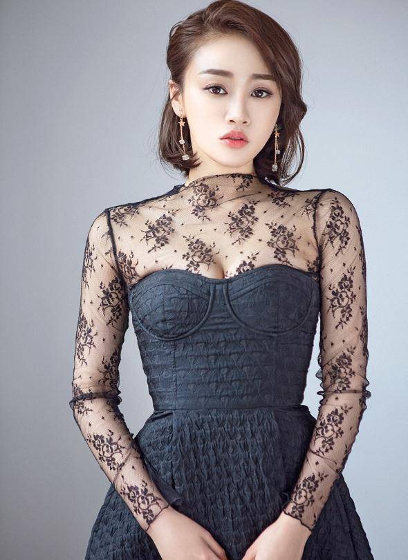 在《乡村名流》中饰演李璐大家还对《刘老根》系列剧中哪位演员印象