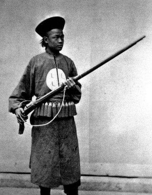 清朝武器天才戴梓,研发出可28连发的火铳,最终遭人诬陷流放至死_康熙