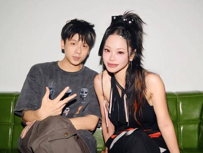 经纪人否认法老退圈,3退3复出,被嘲舍不得rapper光环_说唱_网友_回应