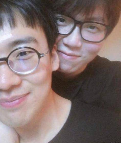 毛不易:给三人借100万不眨眼,和郭麒麟从网友变成现实中哥们_音乐