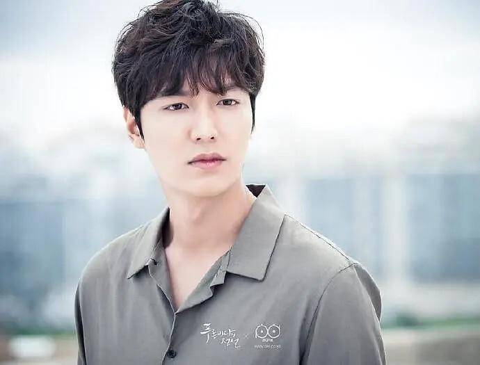 过去以《流星花园》「具俊表」红遍全亚洲的李敏镐,过去演出的爱情剧