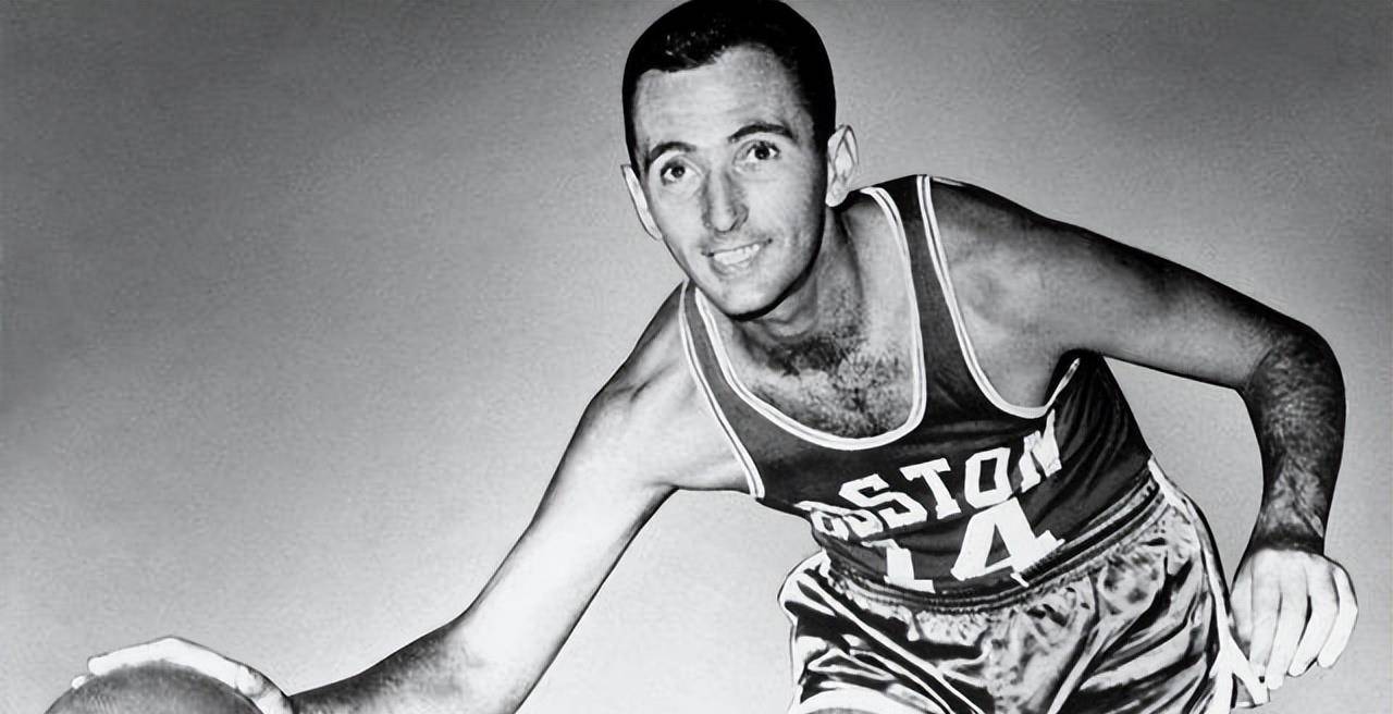 第四名:盖伊·罗杰斯,他在1963年3月14日的比赛中,为旧金山勇士队送出