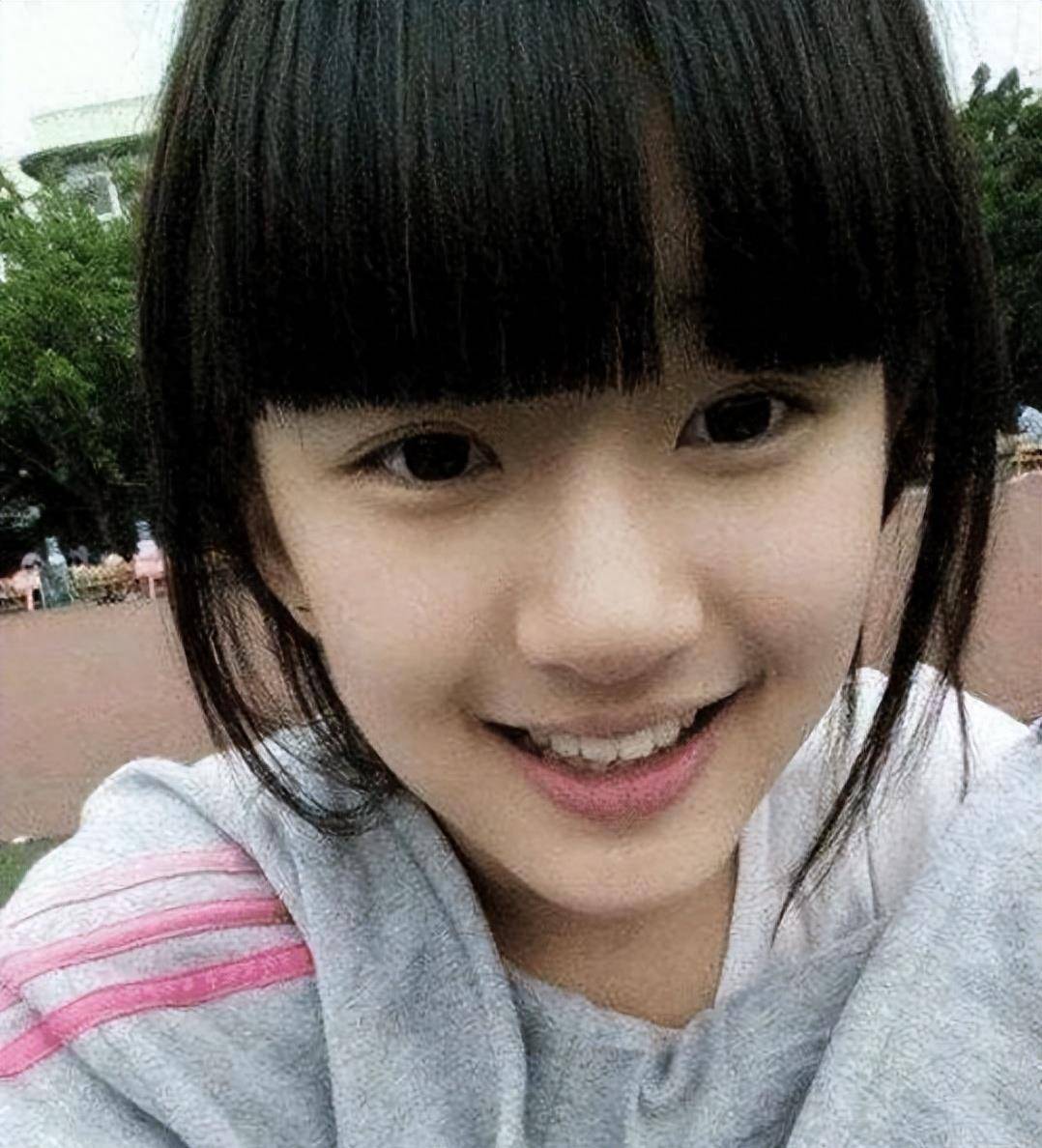 这些女星的童年照,从小就是个美人胚子_章子怡_迪丽热巴_杨紫