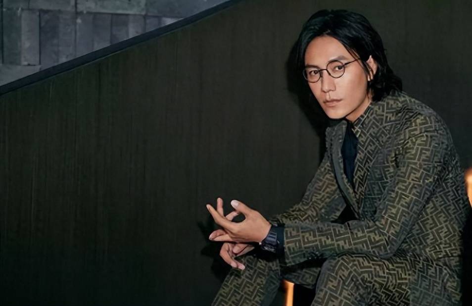 "文艺不老男神"陈坤的神秘人生_赵宝刚_孩子_依萍