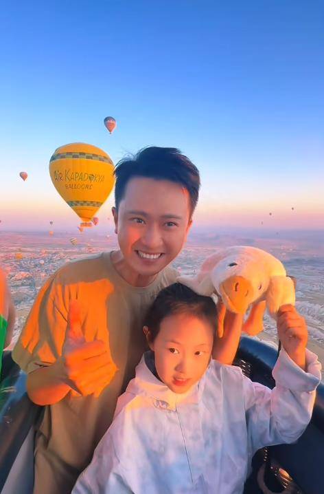 8月15日,杨帆一家三口游览了位于土耳其中部安纳托利亚中心地带的图兹