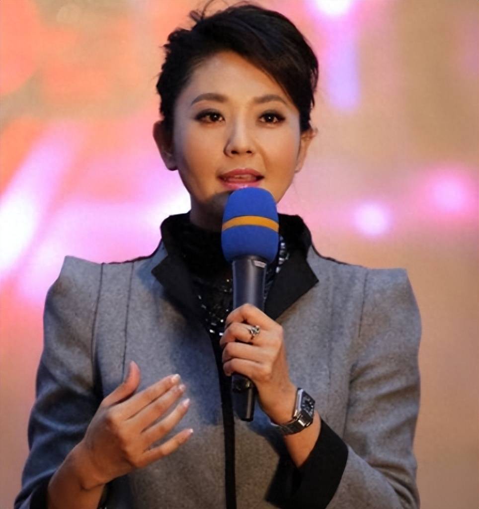 方琼:结婚20年只生孩子不做饭,副台长丈夫把她宠成宝_父亲_工作_河北