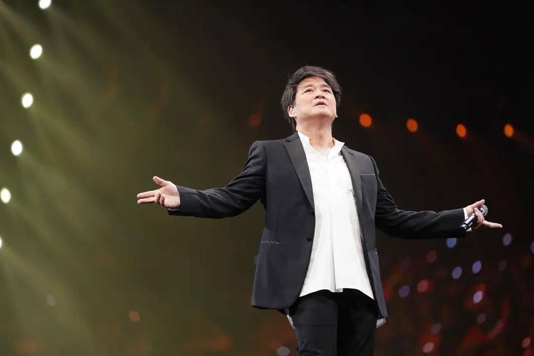 2023周华健北京演唱会_江湖_少年_凯迪拉克