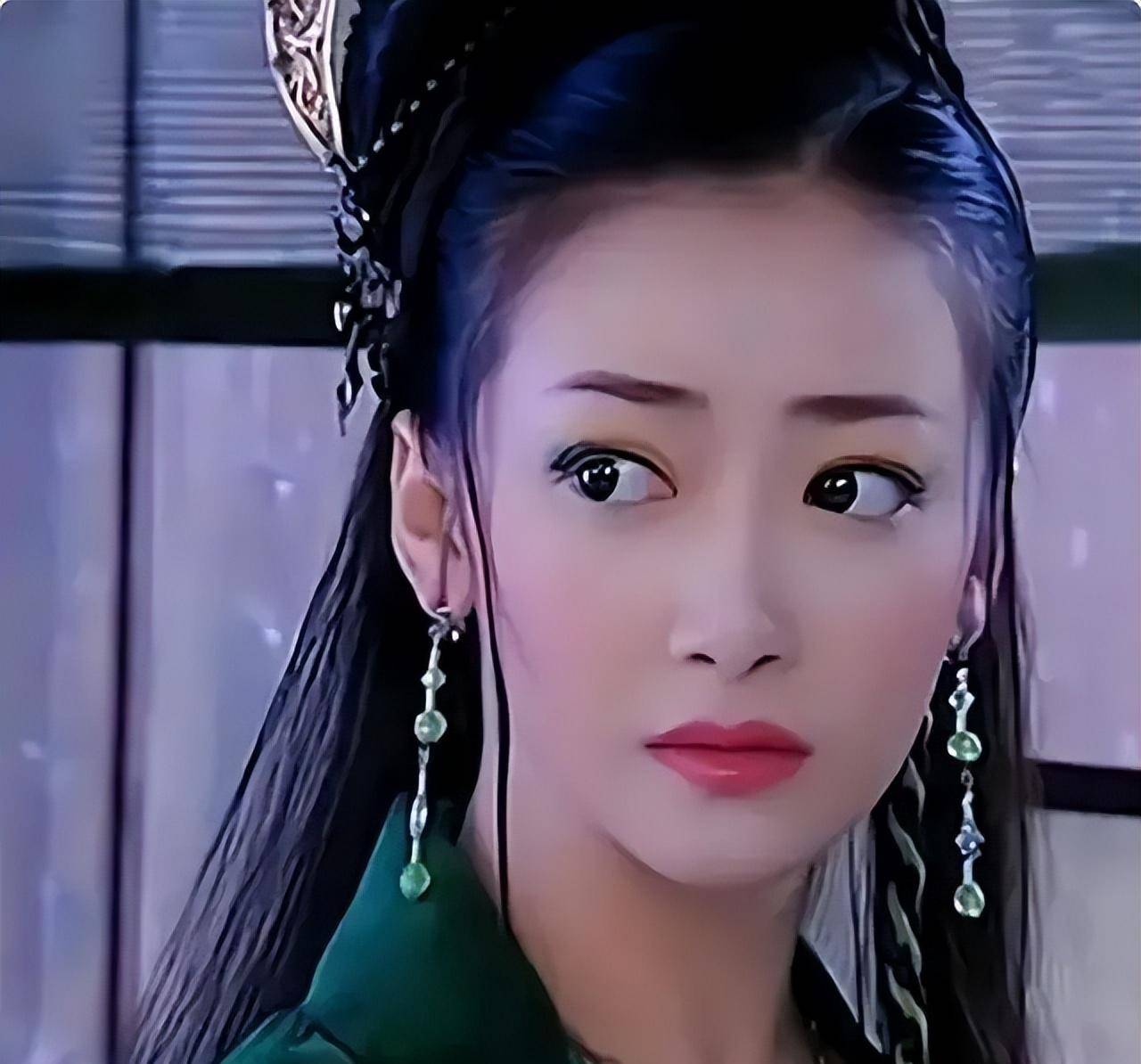 老戏骨云集,《月歌行》陈紫涵从小青到獓狠,只做对了这件事儿_陈紫函