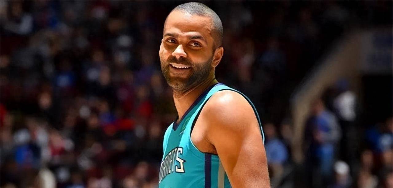 nba帕克近况:41岁依然风流倜傥,俘获90后美女,比极品前妻还美_托尼