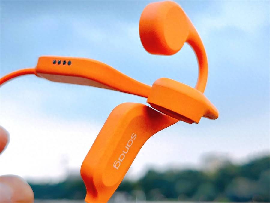 sanag塞那 B60S PRO骨传导耳机：能潜水支持mp3，才是运动达人最爱