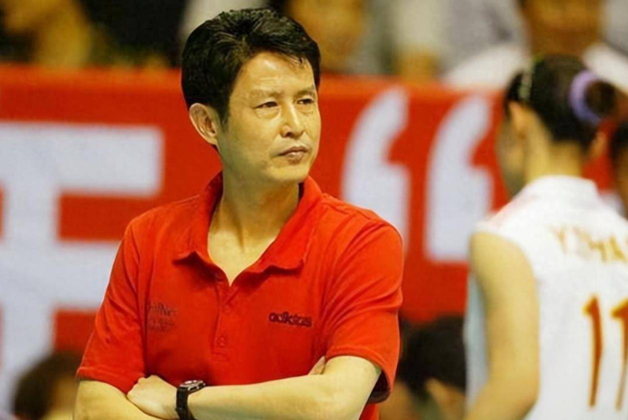 体育名帅陈忠和:二婚娶体育弟子,如今退休与女子回归家庭_李东红_排球