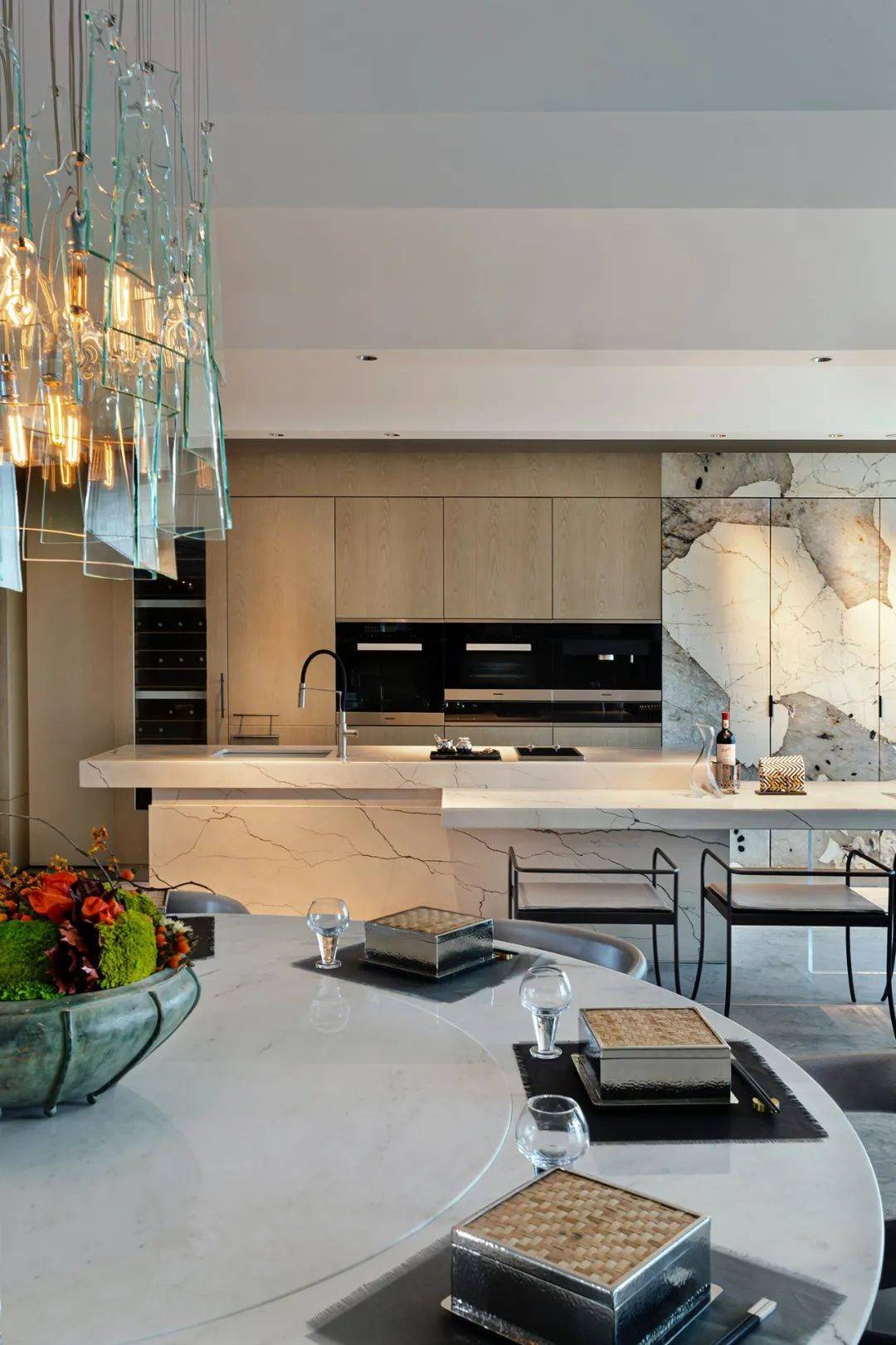 【嘉里中心逸庐首页头条】售楼处电话丨24小时电话丨售楼处地址丨最新