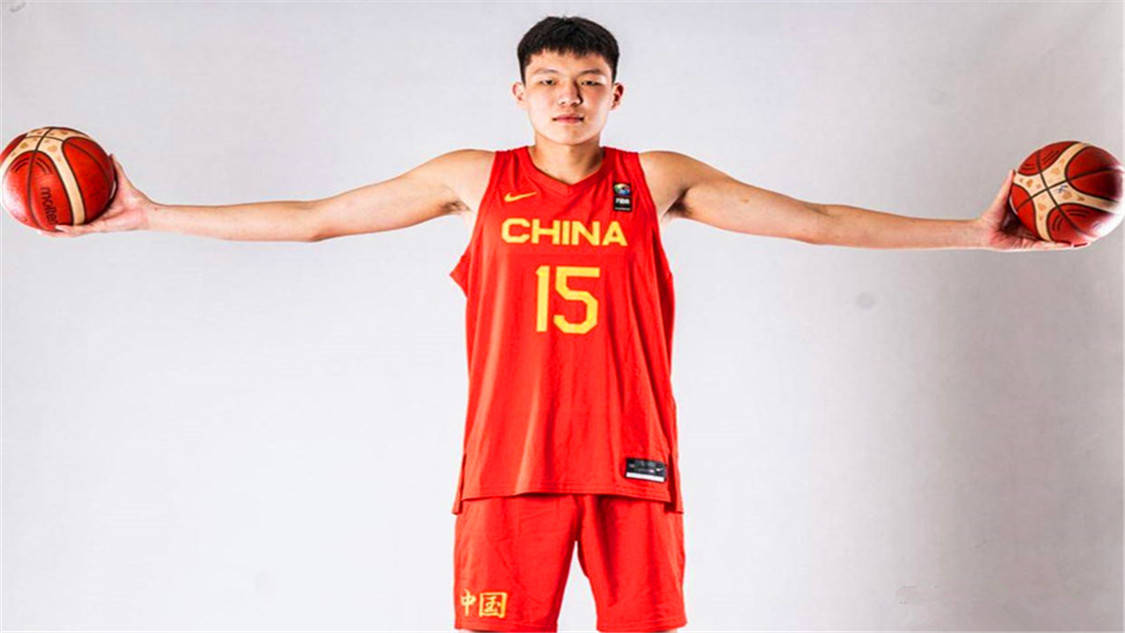 选秀模板约基奇,中国男篮未来"顶梁柱":下一个姚明终于出现了_杨瀚森