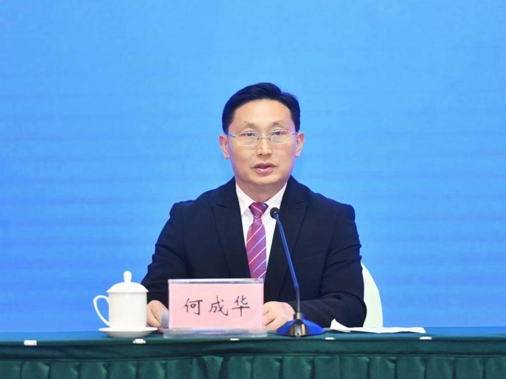 专访西昌市委副书记何成华:熊熊火把点燃康养旅游新风潮