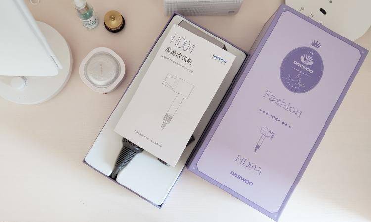 大宇温感高速吹风机:打造完美发型的必备神器