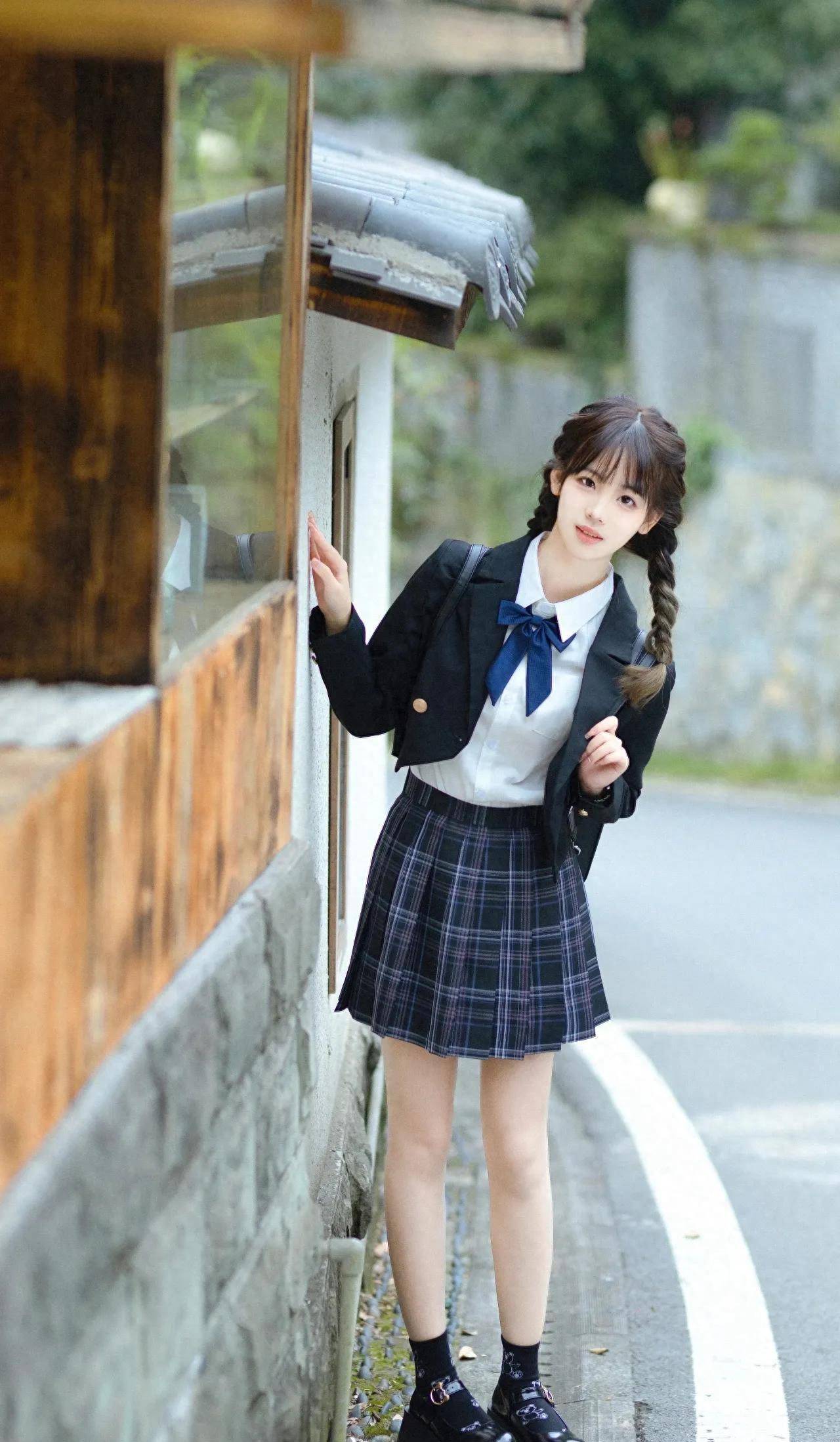 青春之光,时尚魅力,jk裙和小姐姐的赤诚之心_女子_肖像_阳光