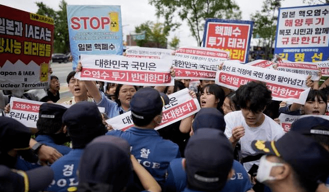 一边隐瞒数据，一边拒绝他国对核污水进行检测，日本排污惹来众怒