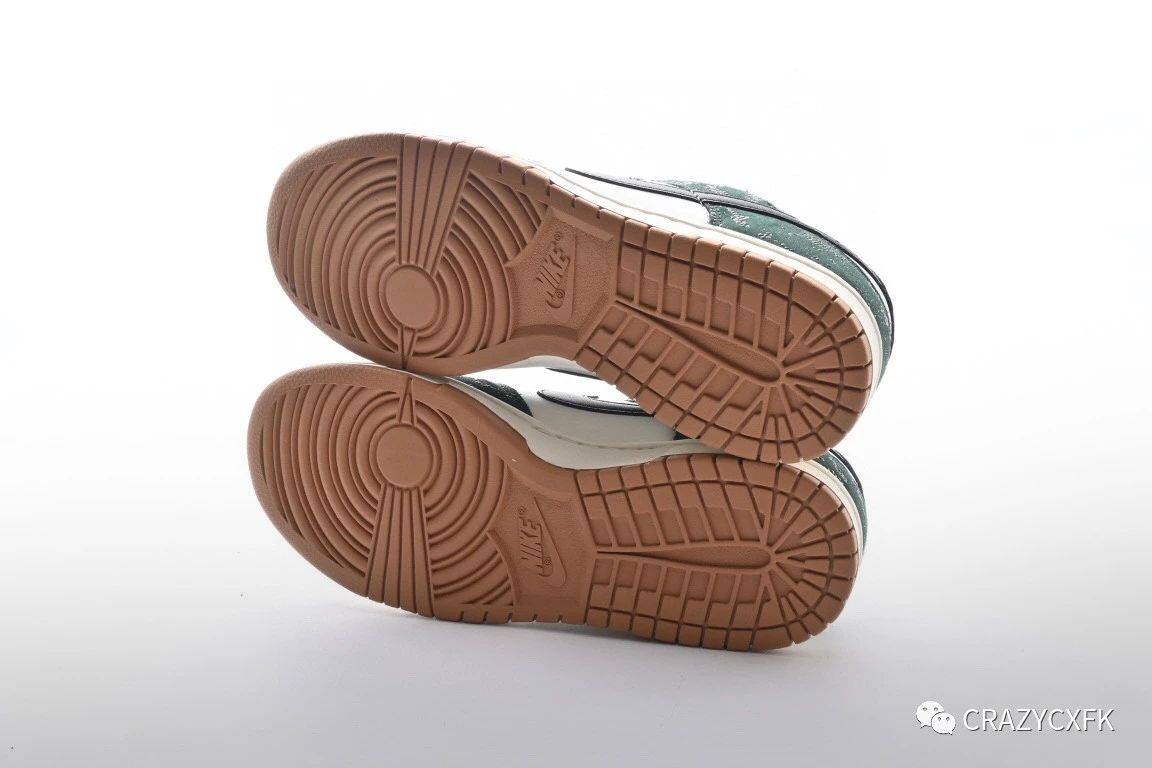 耐克nike dunk sb low green snake 白绿蛇纹低帮运动板鞋_白色_框架