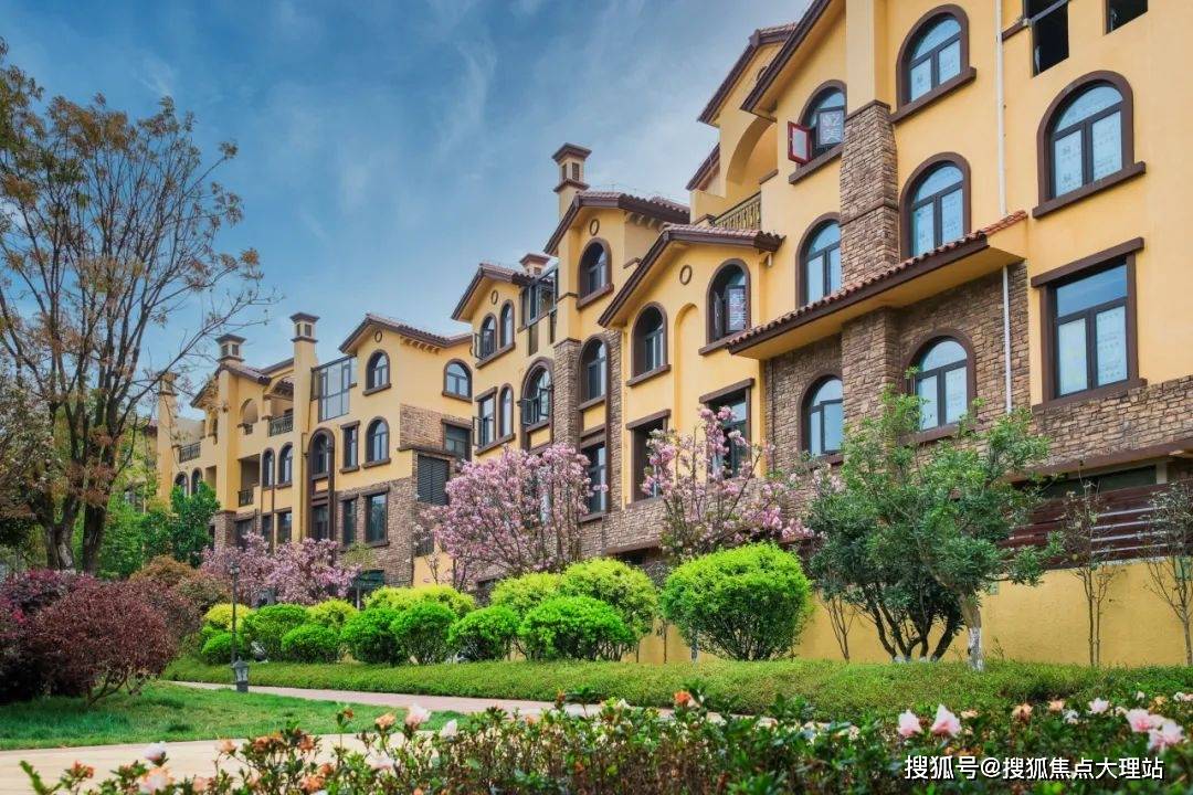 昆明【骆驼湾荣府】售楼处电话【售楼中心】电话-位置-地址丨24小时