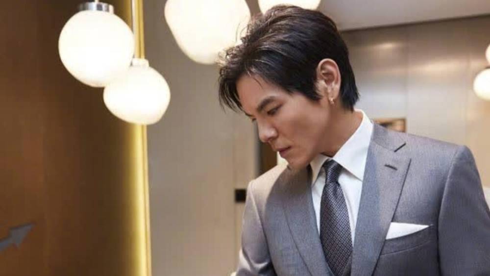 向佐晒打拳,颇有师傅李连杰风范,却被医生说肾功能像70岁_董大宝_拳击