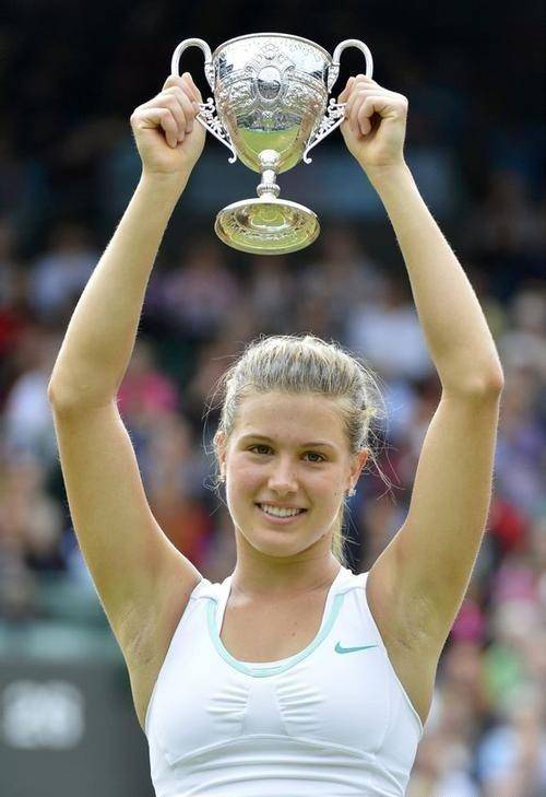 尤金妮·布沙尔:温网新秀的震撼崛起_加拿大_运动_选手