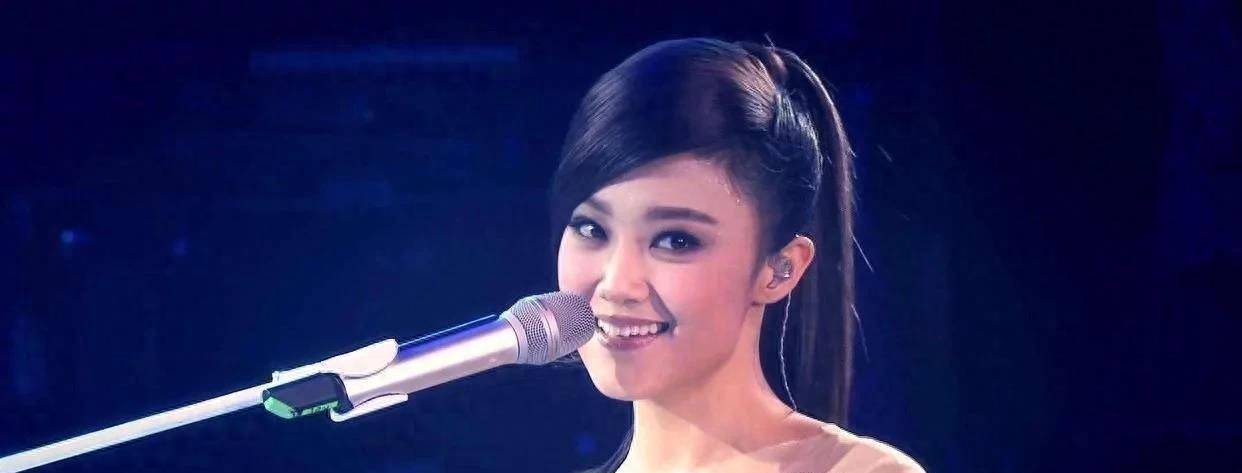 《美好的期待》《火火的北京》《我属于中国》《中国娃》《让我们舞