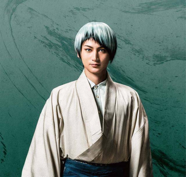 鬼灭之刃舞台剧:炭治郎长得像大张伟,祢豆子神似欧阳娜娜?